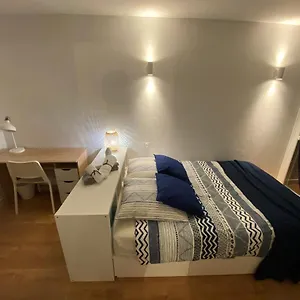  Appartement T2 Lumineux Centre Proche Métro, Parking Gratuit,1 Chambre, 1 Grande Pièce à Vivre France