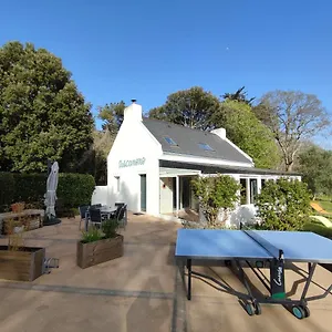  Hébergement de vacances Pascanono - Location De Maison De Avec Jardin Pour à Le Palais, Belle-ile-en-mer France